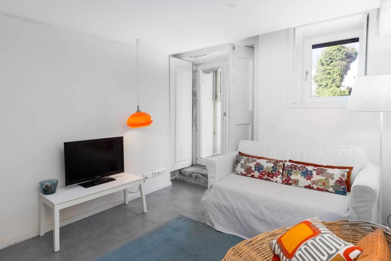 Guestready - Ayres Studio W Balcony Garden Порту Экстерьер фото